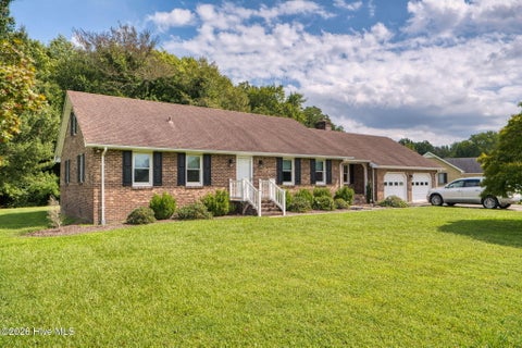 Photo of 1600 Darian Drive, Elizabeth City, NC 27909 (MLS # 100604072)