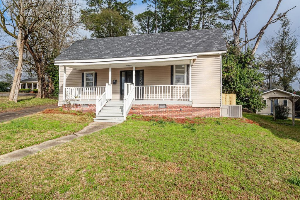 Photo of 413 Norris Street, Edgefield, SC 29824 (MLS # 549992)