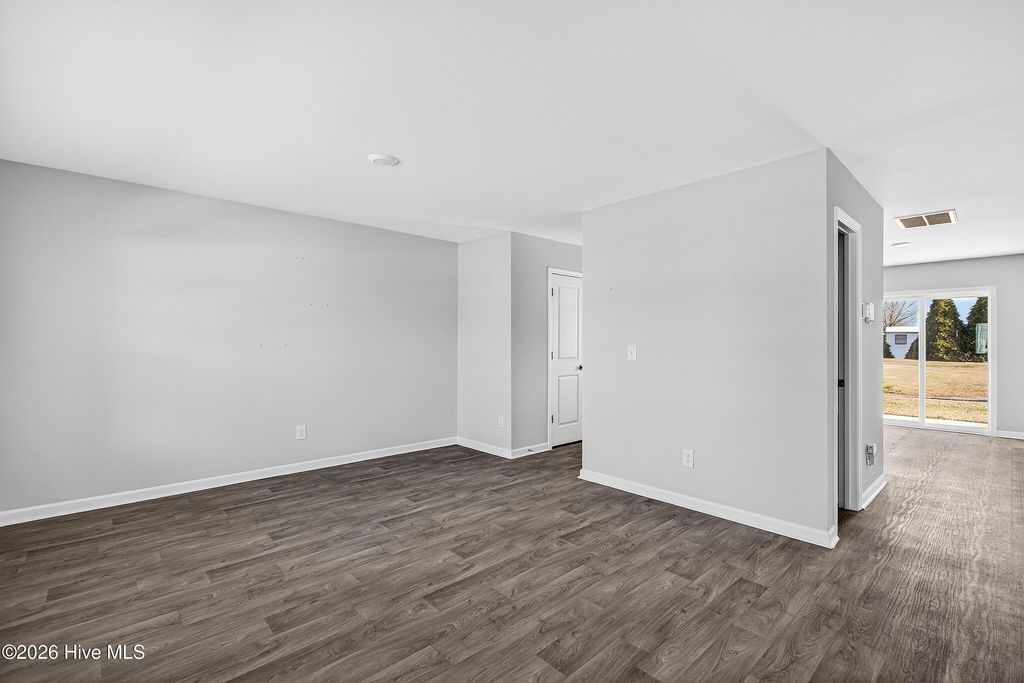 Photo of 524 Dakota Avenue, New Bern, NC 28560 (MLS # 100553668)