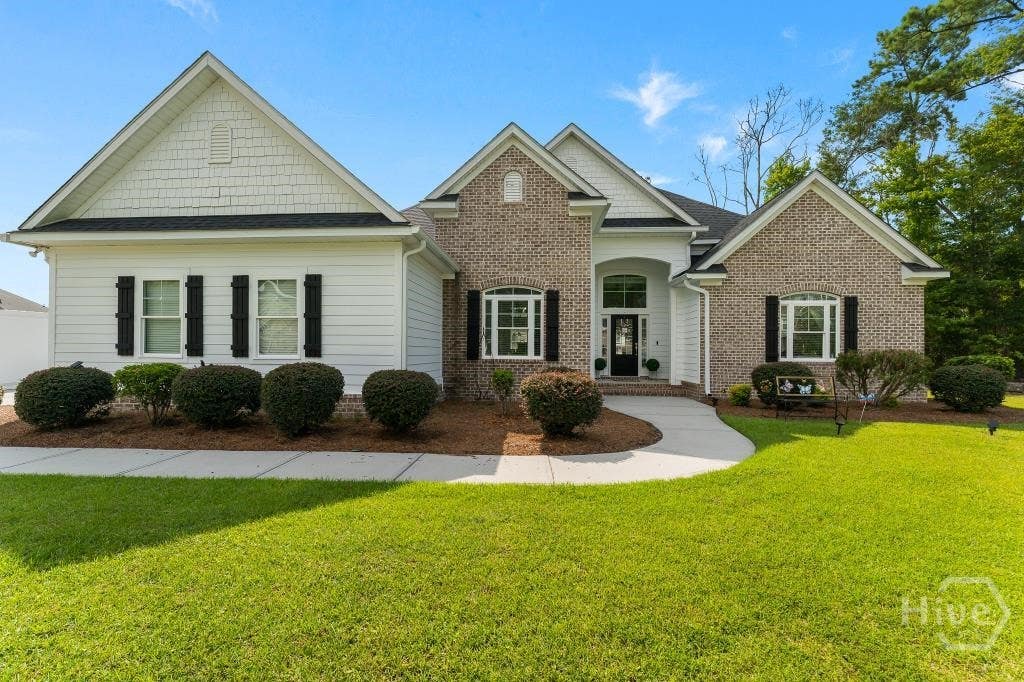 Photo of 209 Fairmont Drive, Rincon, GA 31326 (MLS # SA362121)