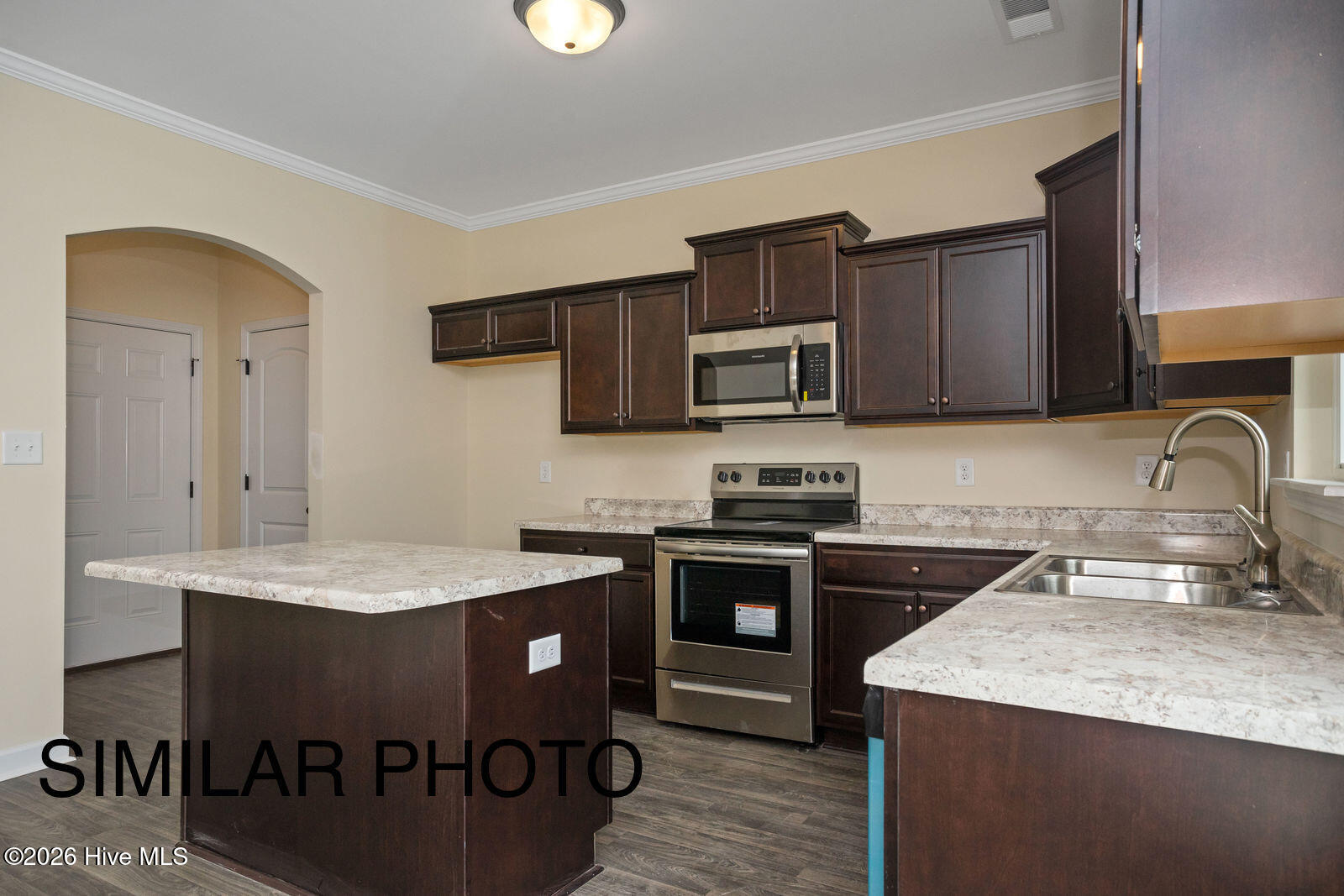 303 Sailview Creek Court #93