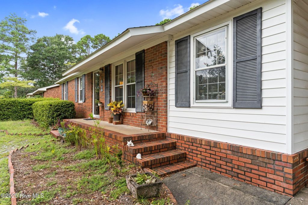 Photo of 5405 Autumn Drive, Wilmington, NC 28409 (MLS # 100578142)