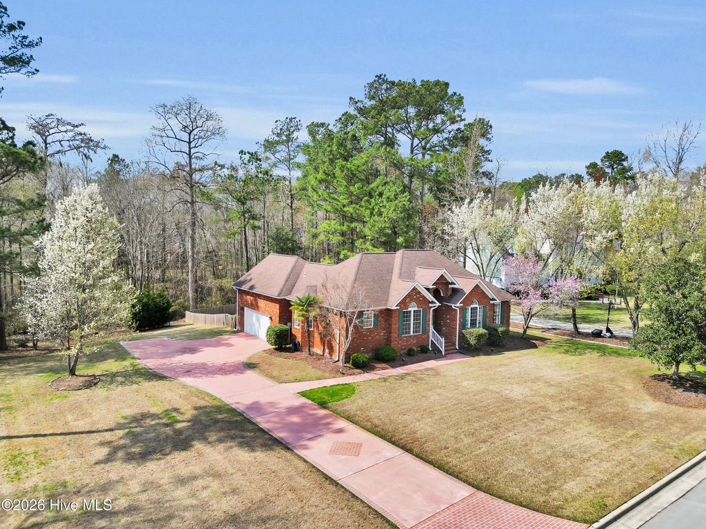 Photo of 128 Walden Road, New Bern, NC 28562 (MLS # 100563754)