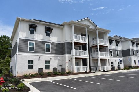 Apartment For Rent - 752 Calvin Terrace #STUDIO<br/> North Augusta, SC 29841