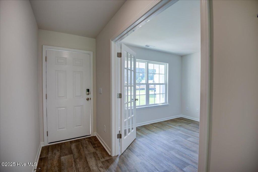 Photo of 4016 Topsail Trail, New Bern, NC 28560 (MLS # 100544626)