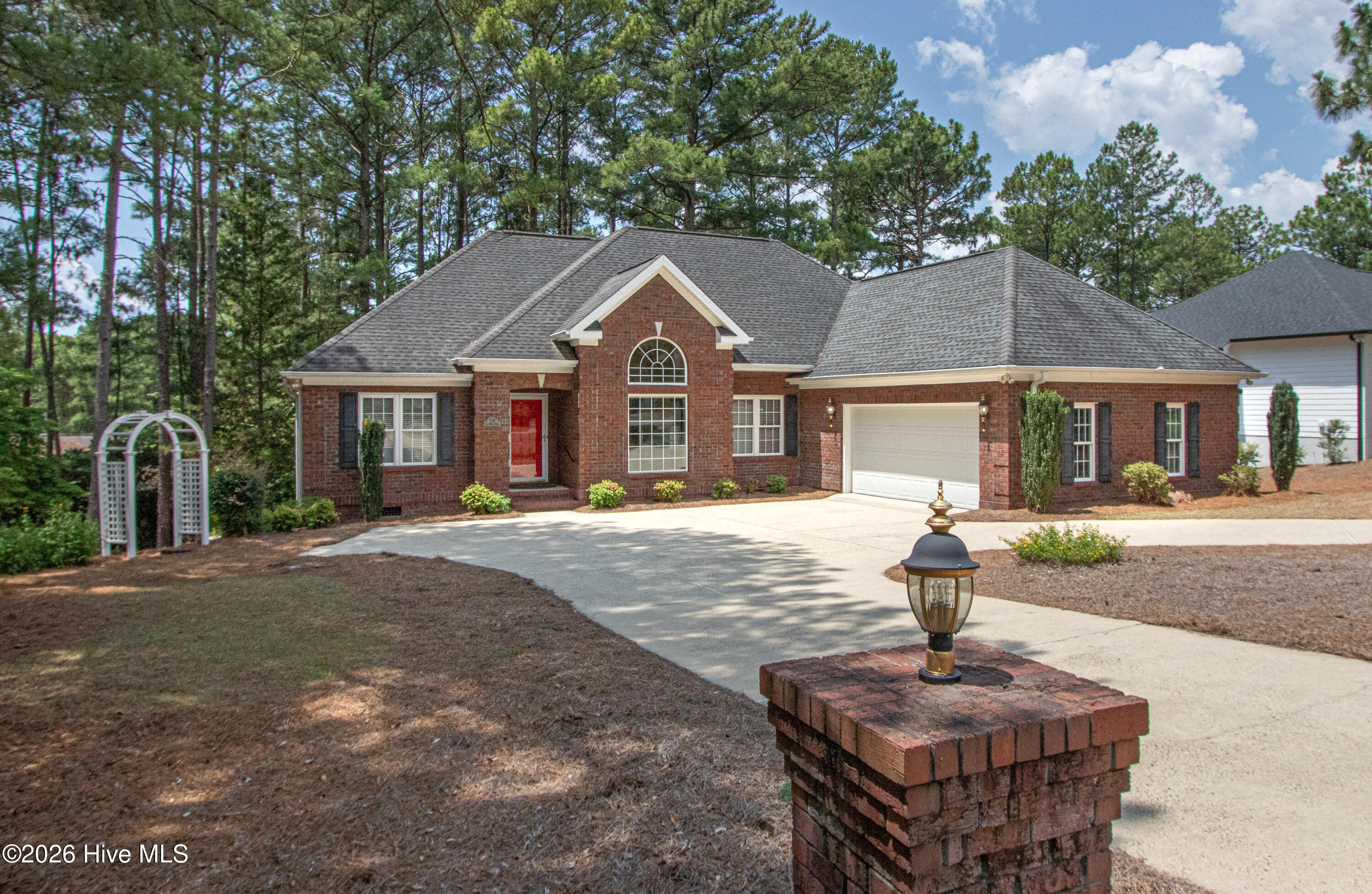 170 Pine Vista Drive