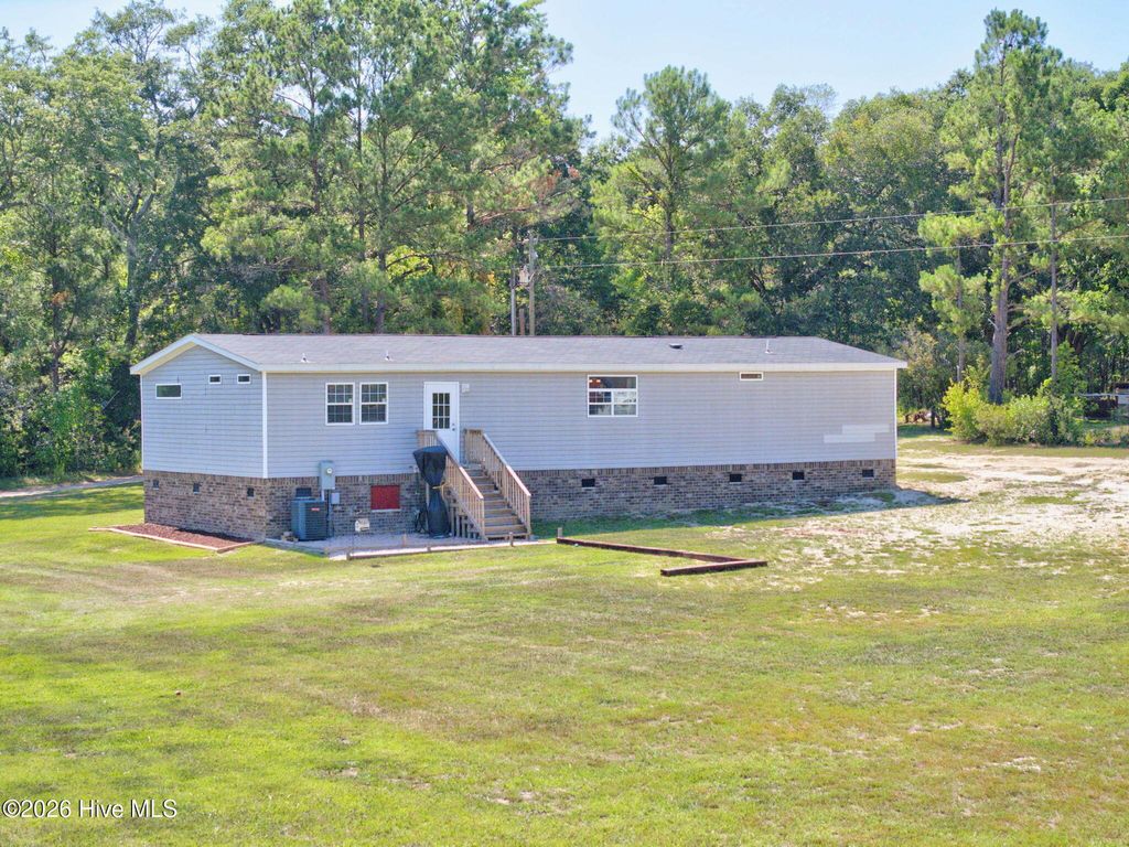 Photo of 2405 SW Fieldview Way SW, Shallotte, NC 28470 (MLS # 100583957)