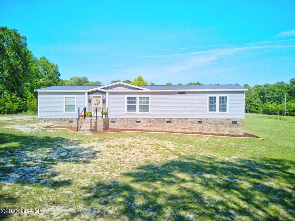Photo of 2405 SW Fieldview Way SW, Shallotte, NC 28470 (MLS # 100583957)