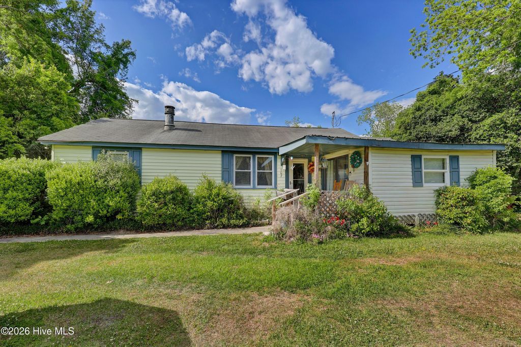 Photo of 107 Long Leaf Drive, Wilmington, NC 28401 (MLS # 100569876)