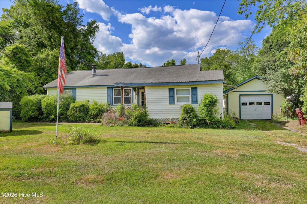 Photo of 107 Long Leaf Drive, Wilmington, NC 28401 (MLS # 100569876)