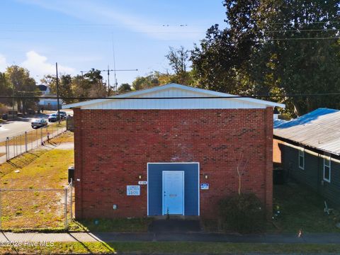 Tiny photo for 1120 Dawson Street, Wilmington, NC 28401 (MLS # 100547369)