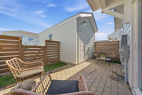 Tiny photo for 927 Wharton Avenue, Wilmington, NC 28412 (MLS # 100561271)