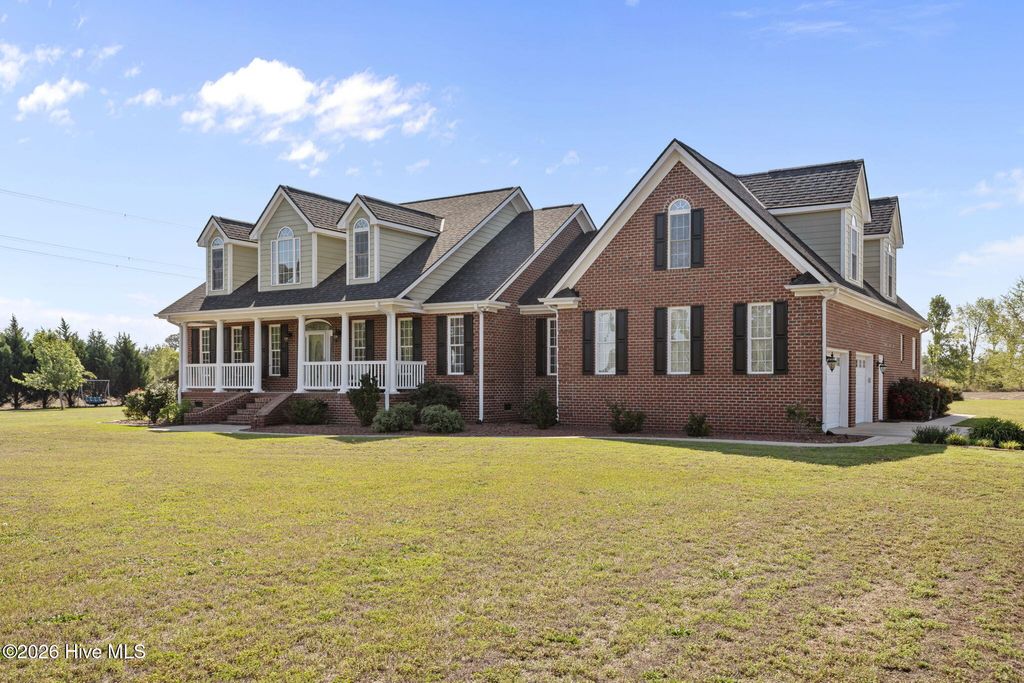 Photo of 3561 Stedman Cedar Creek Road, Fayetteville, NC 28312 (MLS # 100567403)