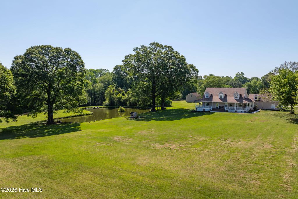 Photo of 389 Beulaville Highway, Richlands, NC 28574 (MLS # 100569593)