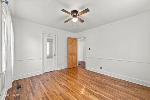 Tiny photo for 101 Elizabeth Street, Richlands, NC 28574 (MLS # 100603515)