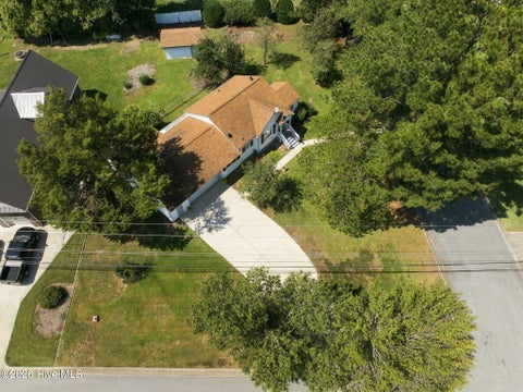 Tiny photo for 101 Elizabeth Street, Richlands, NC 28574 (MLS # 100603515)