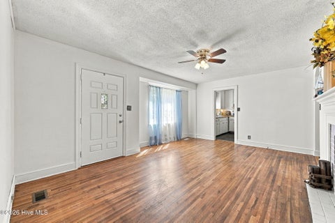Tiny photo for 101 Elizabeth Street, Richlands, NC 28574 (MLS # 100603515)