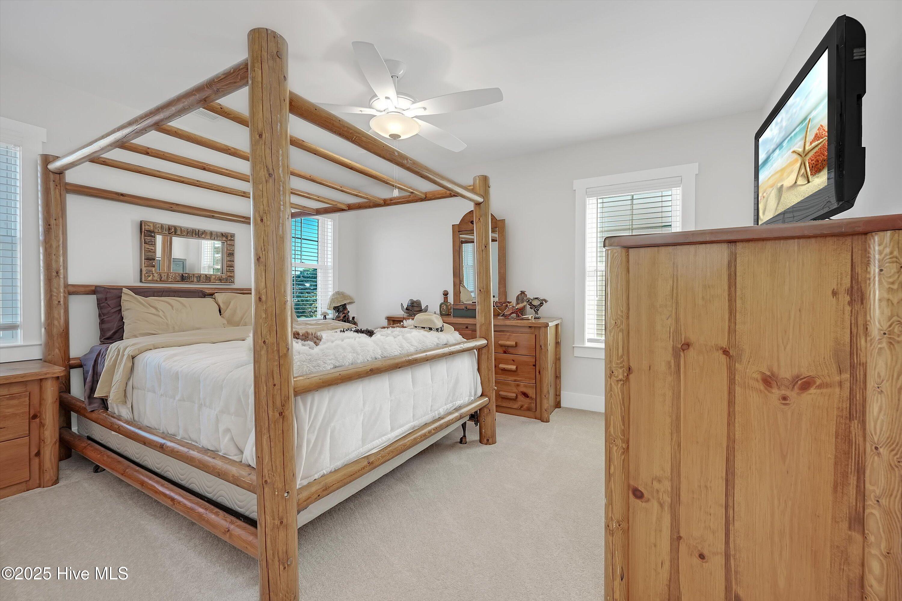 Carolina Beach, North Carolina 28428, United States, 3 Bedrooms Bedrooms, ,3 BathroomsBathrooms,Residential,Active,256051