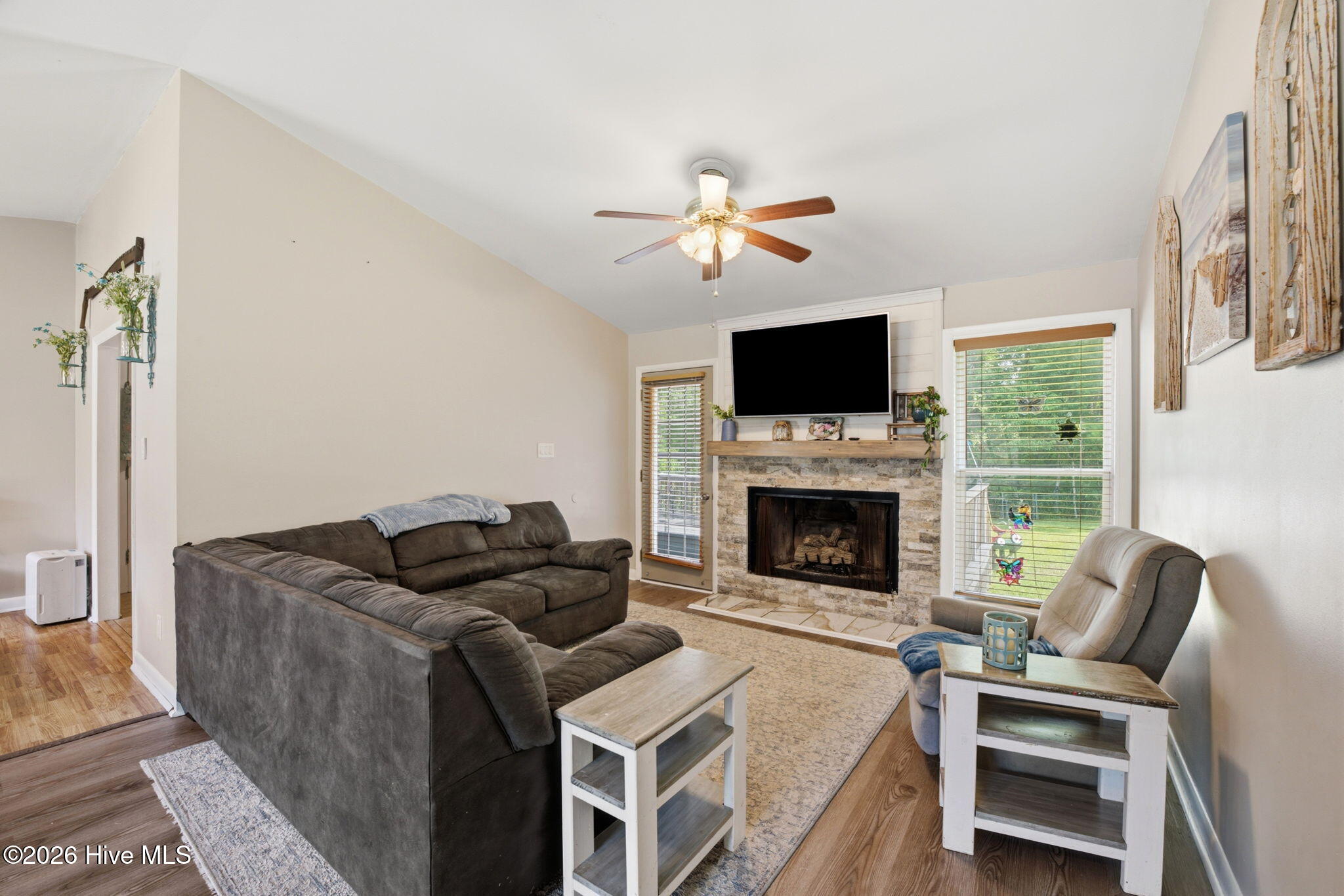 211 Nottingham Drive