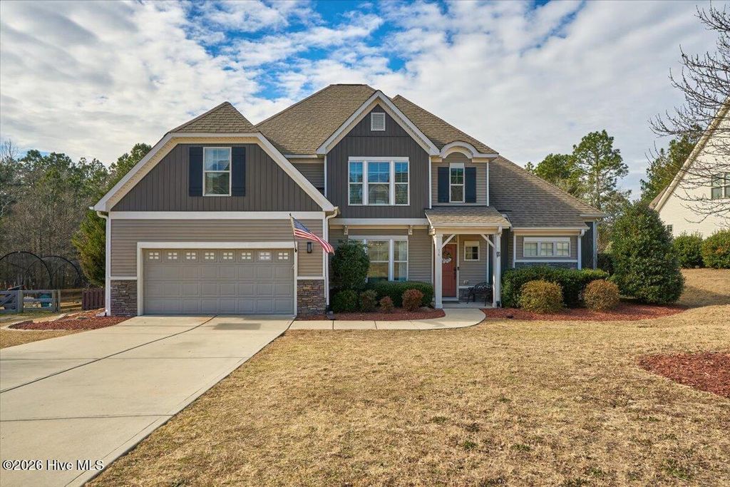 Photo of 14 Victoria Drive, Whispering Pines, NC 28327 (MLS # 100552557)