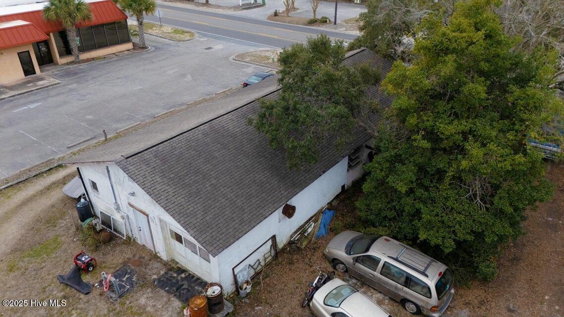 8708 E Oak Island Drive