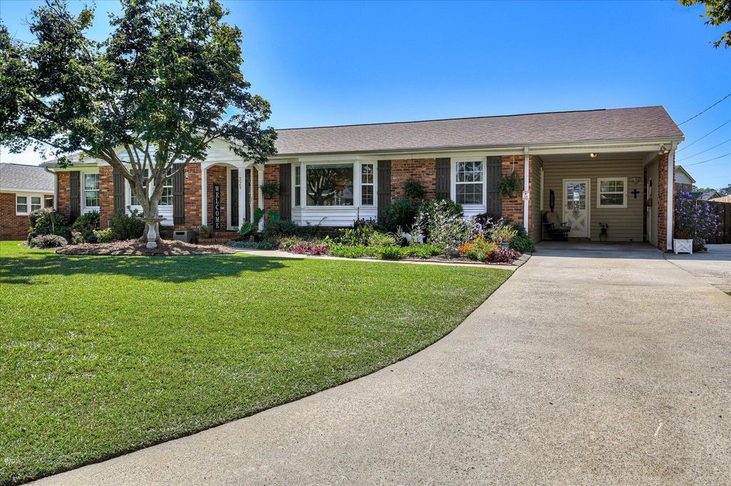 Photo of 225 Simmons Court, Augusta, GA 30907 (MLS # 550792)