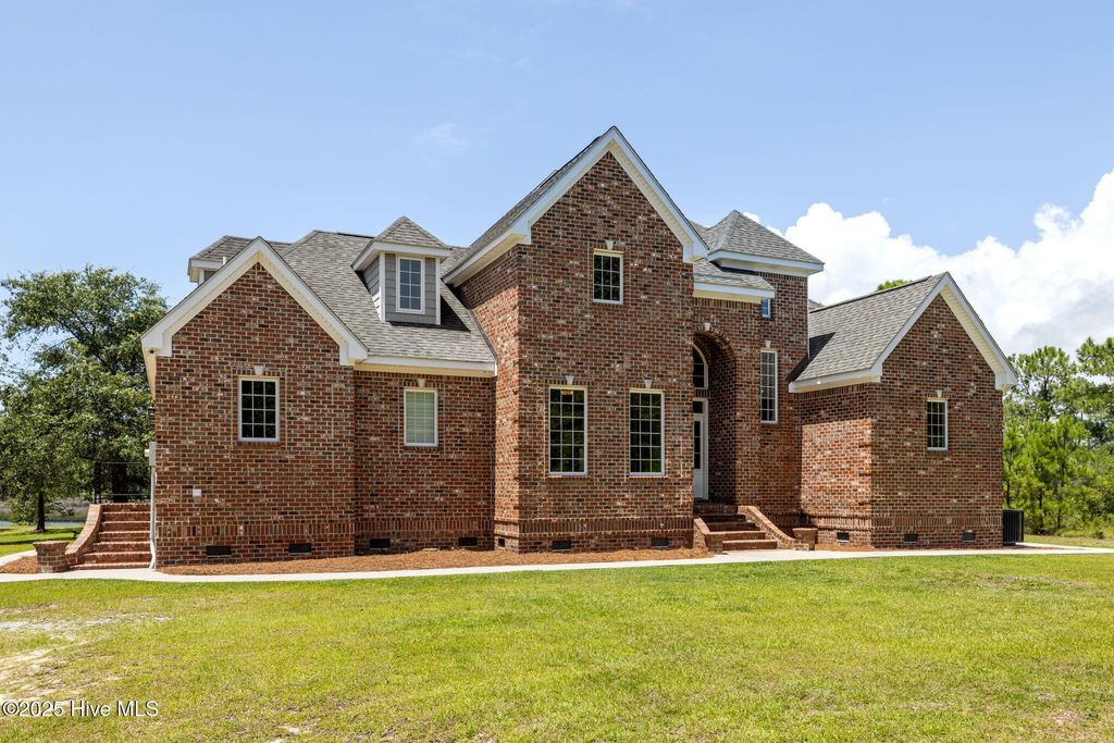 Photo of 421 Old Swansboro Road, Newport, NC 28570 (MLS # 100571656)