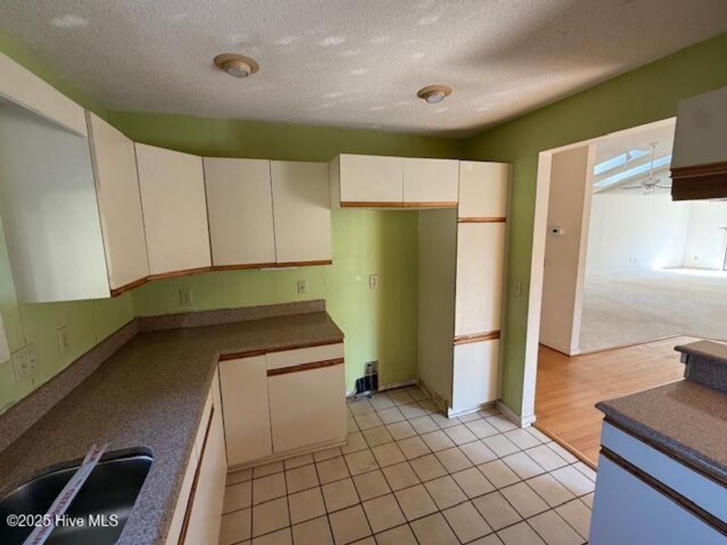 Photo of 6016 Cedar Ridge Drive, Wilmington, NC 28405 (MLS # 100544577)