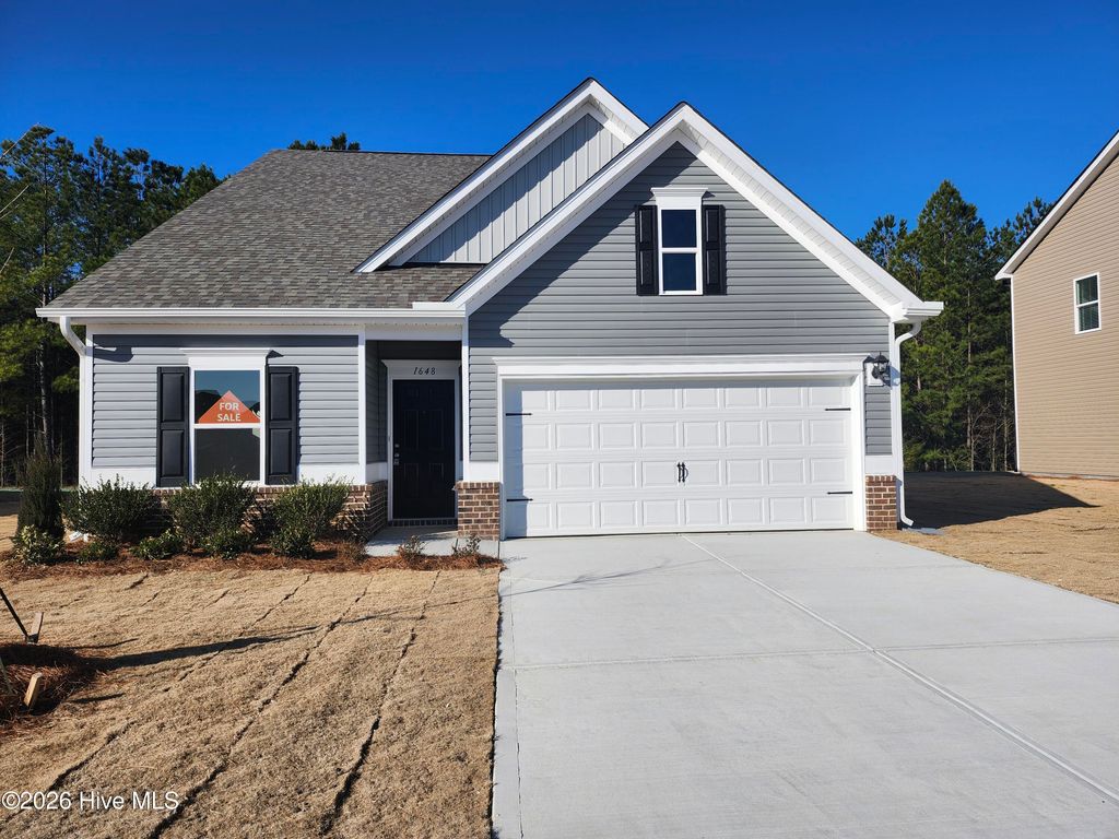 Photo of 1648 Elk Run Drive, Fayetteville, NC 28312 (MLS # 100555164)