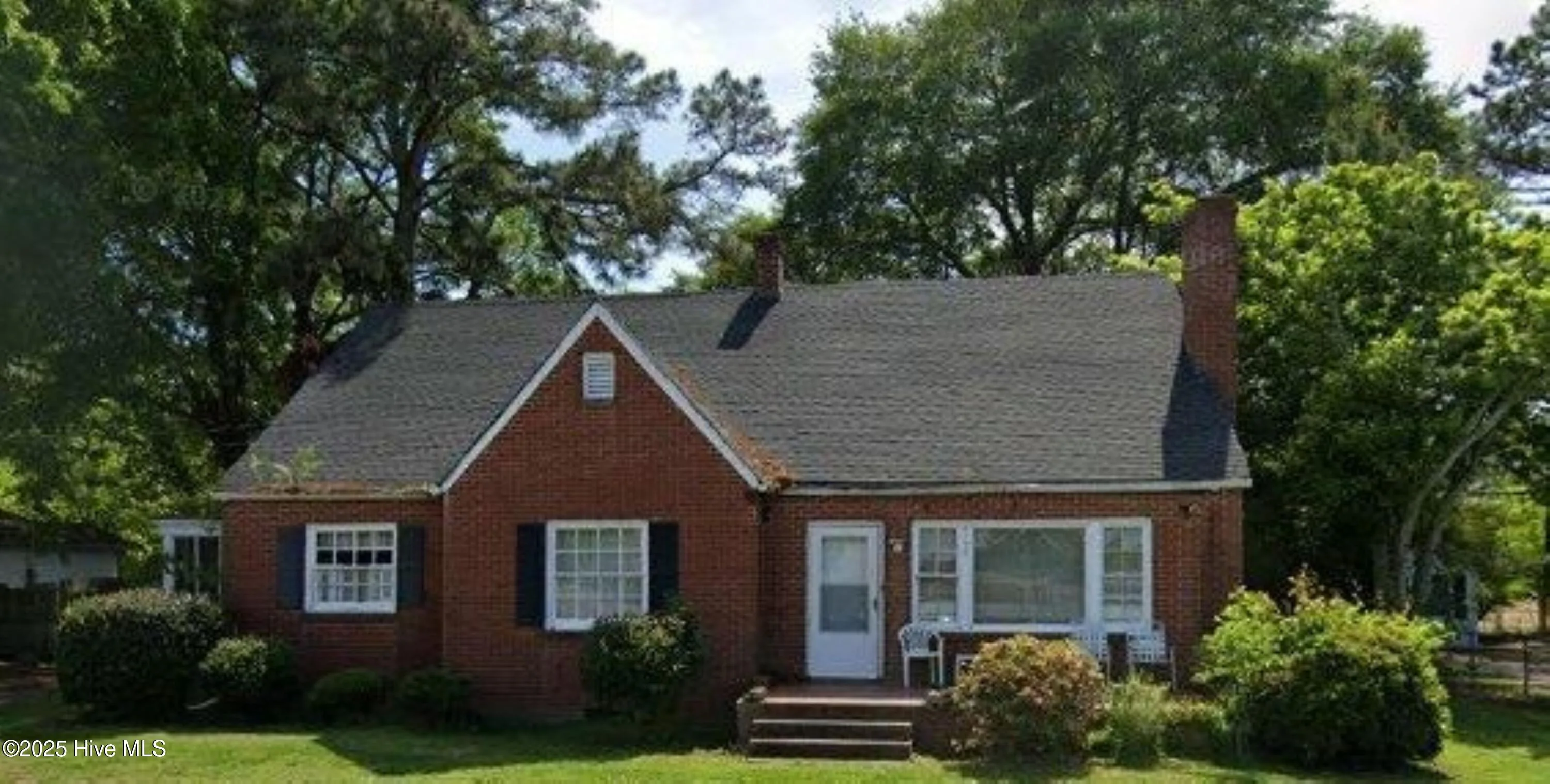 6754 E Main Street, Saratoga, NC, 27873