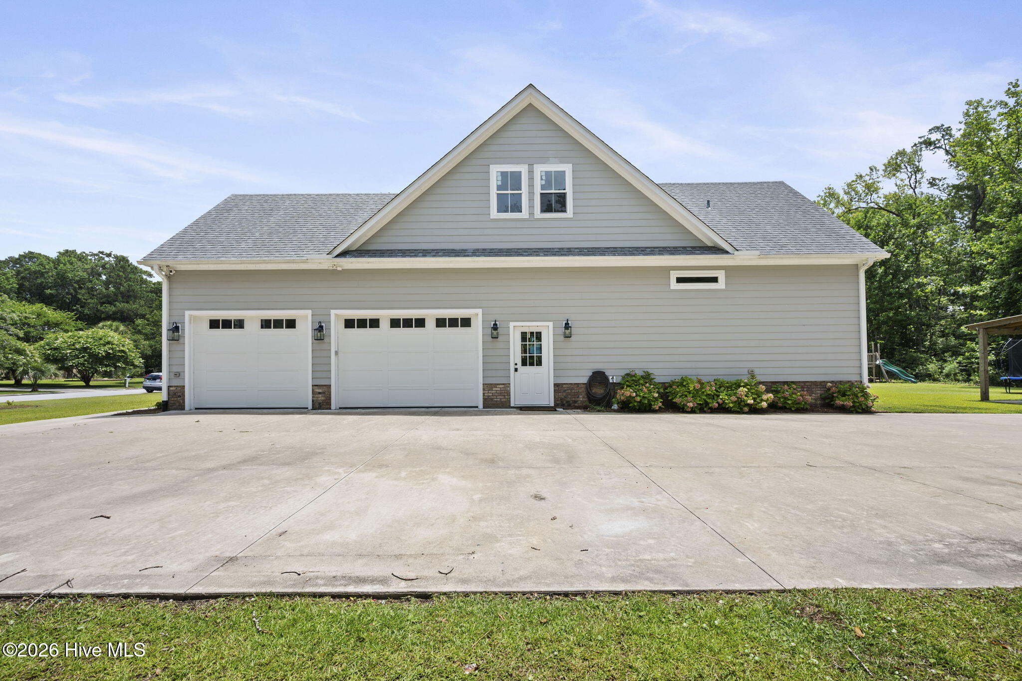 2703 E Fairway Road