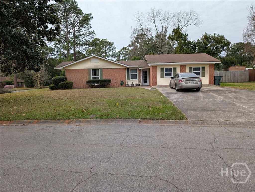 Photo of 9 Sheridan Drive, Savannah, GA 31406 (MLS # SA344570)
