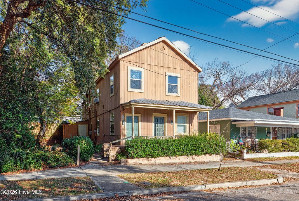 Photo of 509 Walnut Street, Wilmington, NC 28401 (MLS # 100565058)