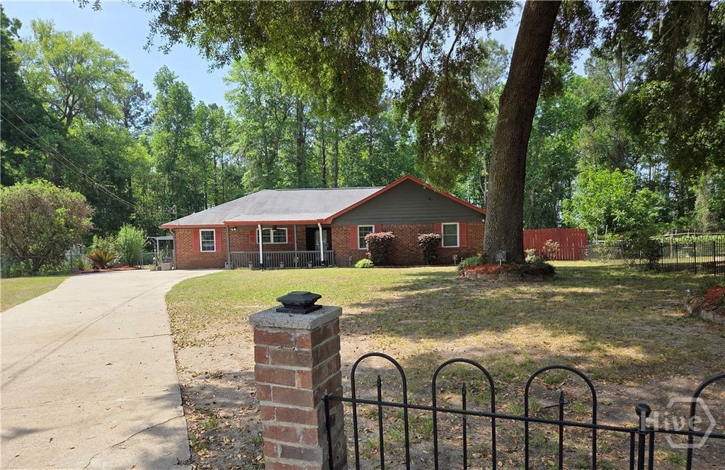 Photo of 600 Cross Creek Drive, Midway, GA 31320 (MLS # SA355350)