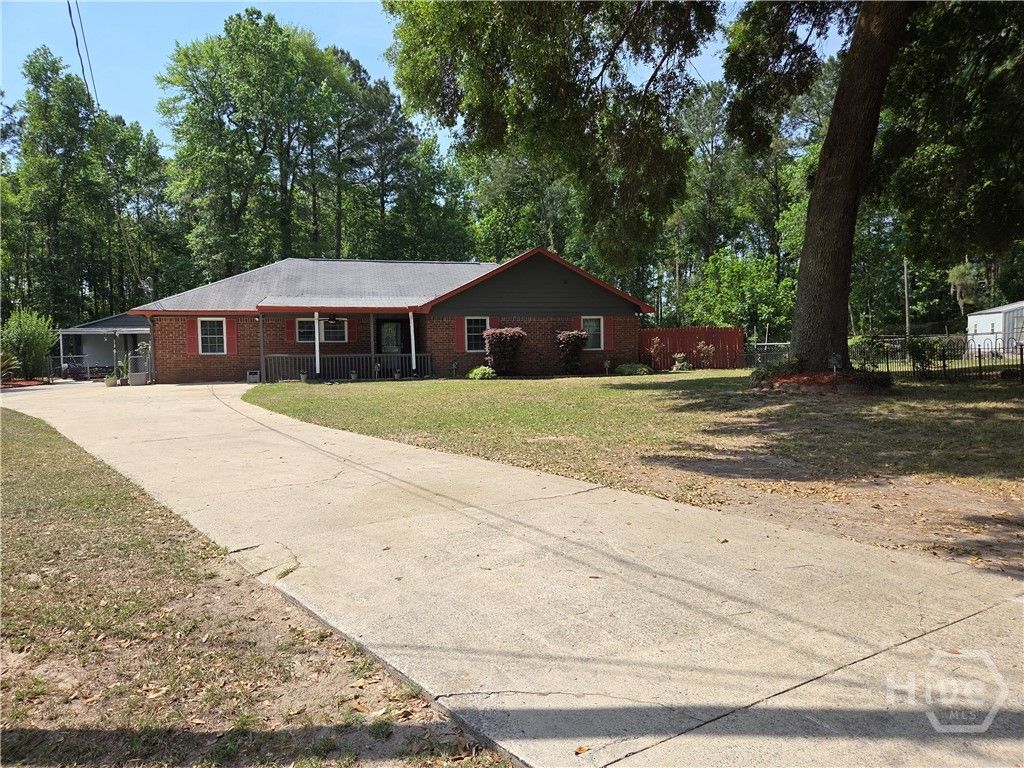 Photo of 600 Cross Creek Drive, Midway, GA 31320 (MLS # SA355350)