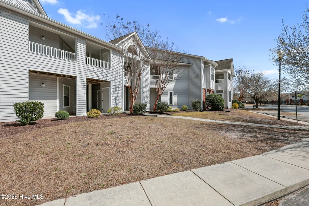 Photo of 4122 Breezewood Drive #102, Wilmington, NC 28412 (MLS # 100559813)