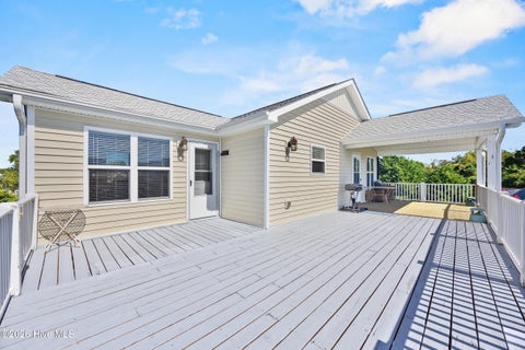 Tiny photo for 134 Heron Cove Road, Hampstead, NC 28443 (MLS # 100604726)