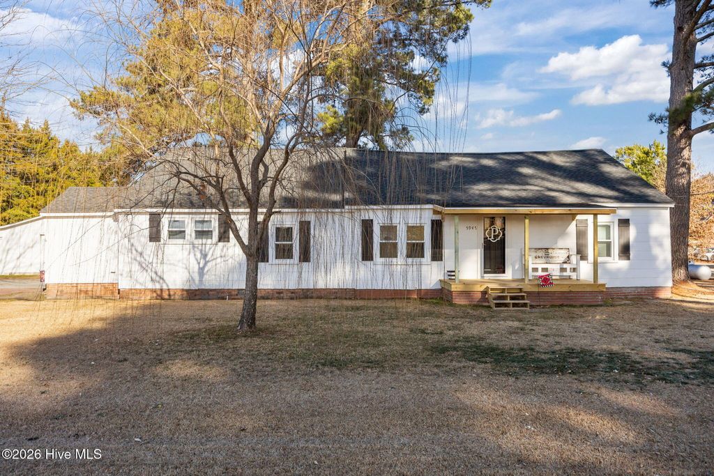 Photo of 5947 Elks Road, Grimesland, NC 27837 (MLS # 100552977)