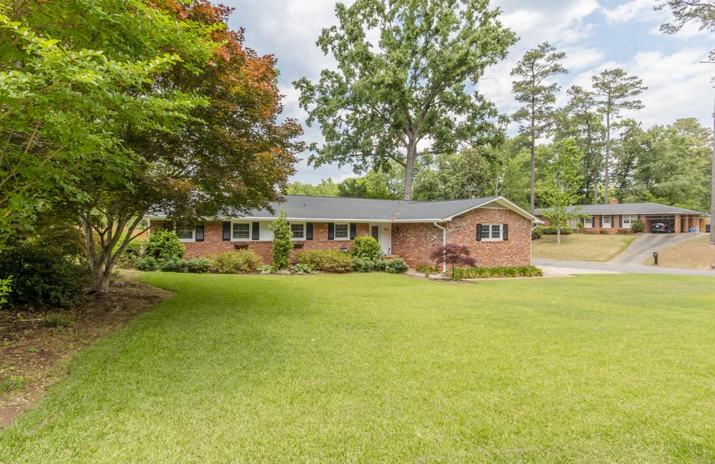 Photo of 3101 Ramsgate Road, Augusta, GA 30909 (MLS # 555052)