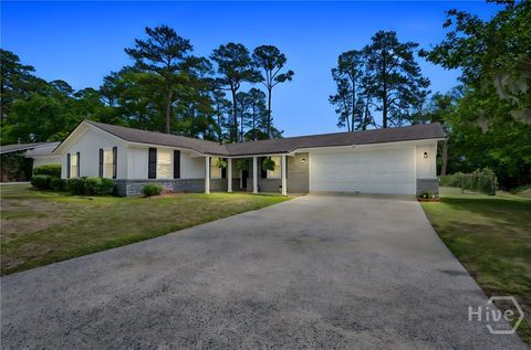 Homes For Sale - 12610 Golf Club Drive<br/> Chatham County, Savannah, GA 31419