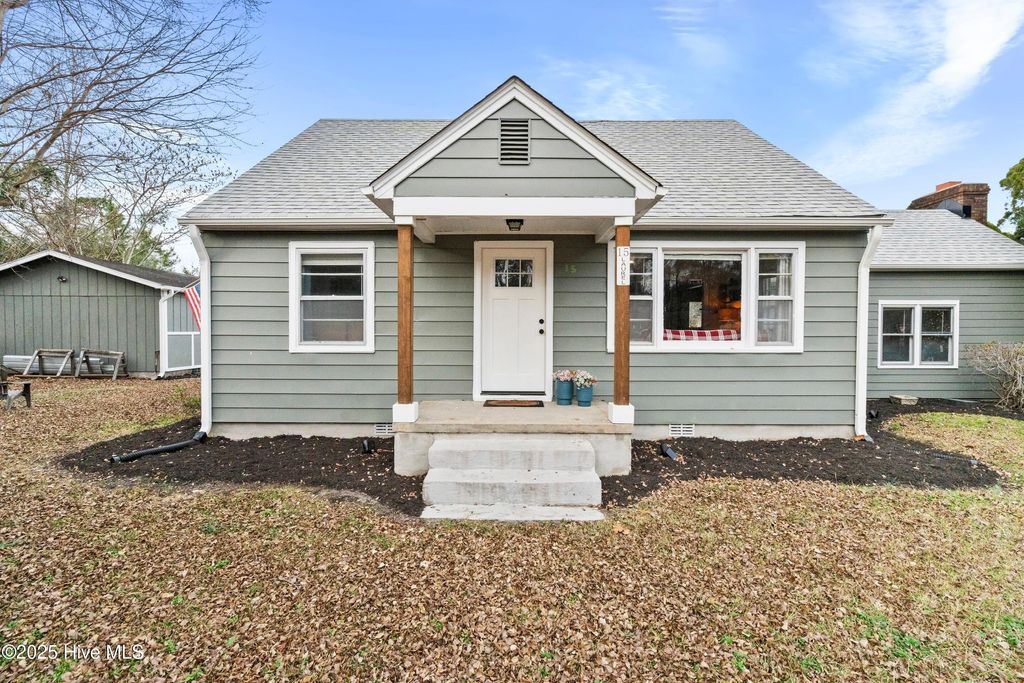 Photo of 15 Laurel Drive, Wilmington, NC 28405 (MLS # 100546242)