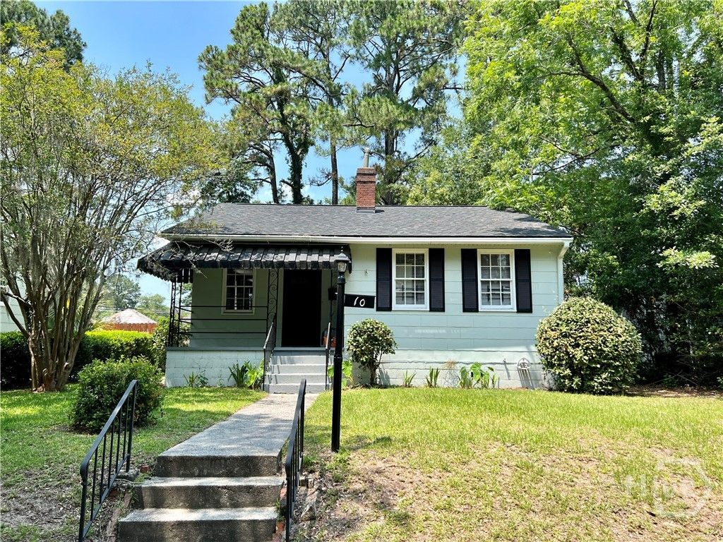 Photo of 10 W 51st Street, Savannah, GA 31405 (MLS # SA349526)