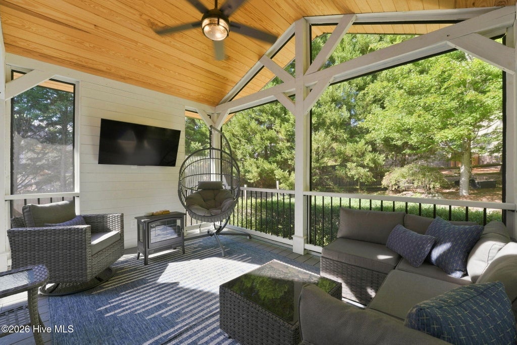 Photo of 30 Lake View Drive E, Pinehurst, NC 28374 (MLS # 100603313)