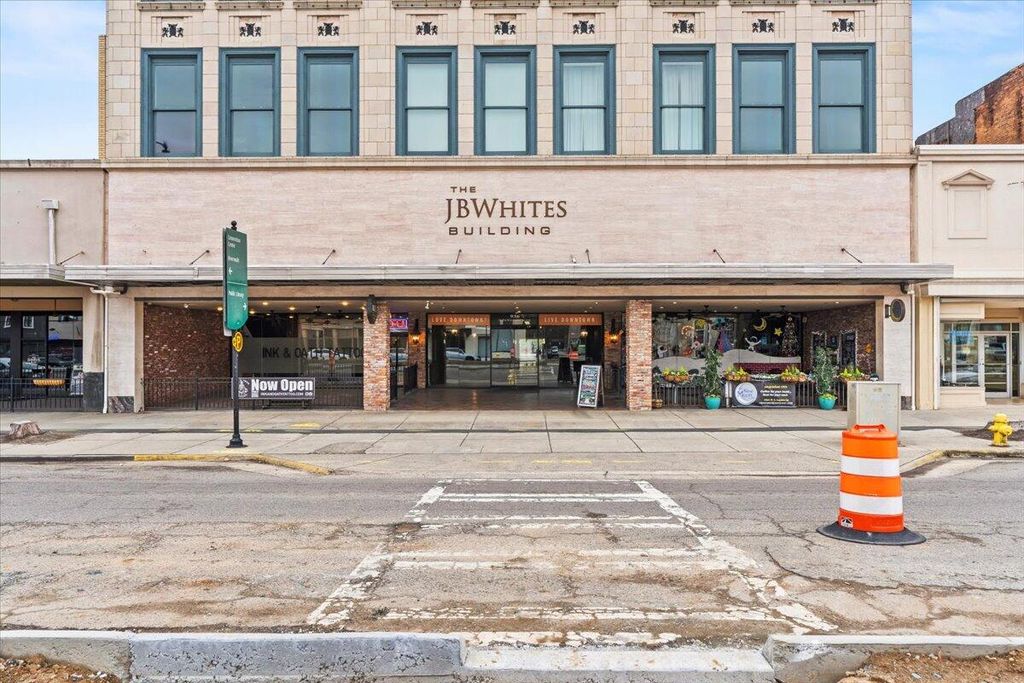 Photo of 936 Broad Street #214, Augusta, GA 30901 (MLS # 551375)