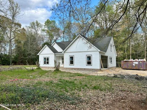 Homes For Sale - 2671 Brookwood Road<br/> Lenoir County, Kinston, NC 28504