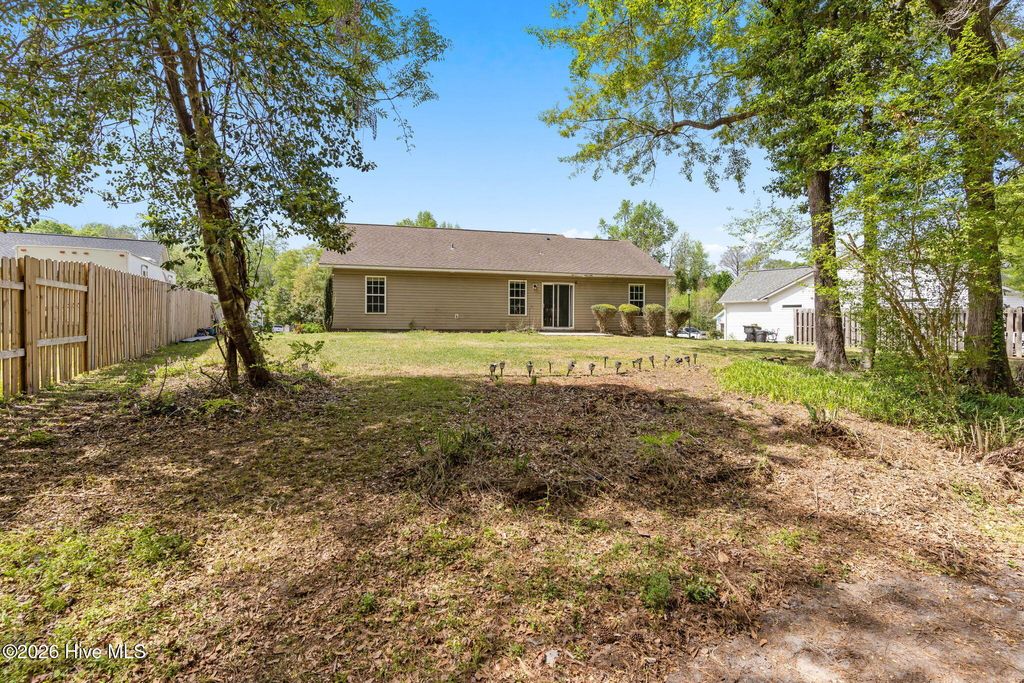Photo of 9318 Straightway Drive NE, Leland, NC 28451 (MLS # 100572506)