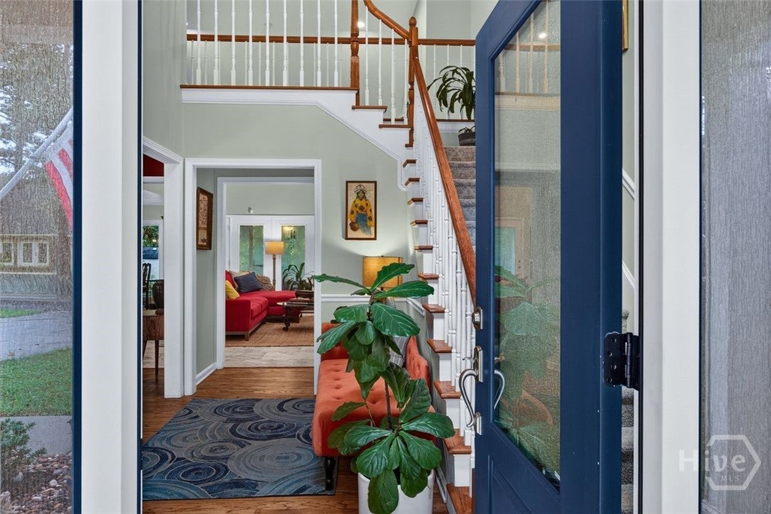 10 Crows Nest Point