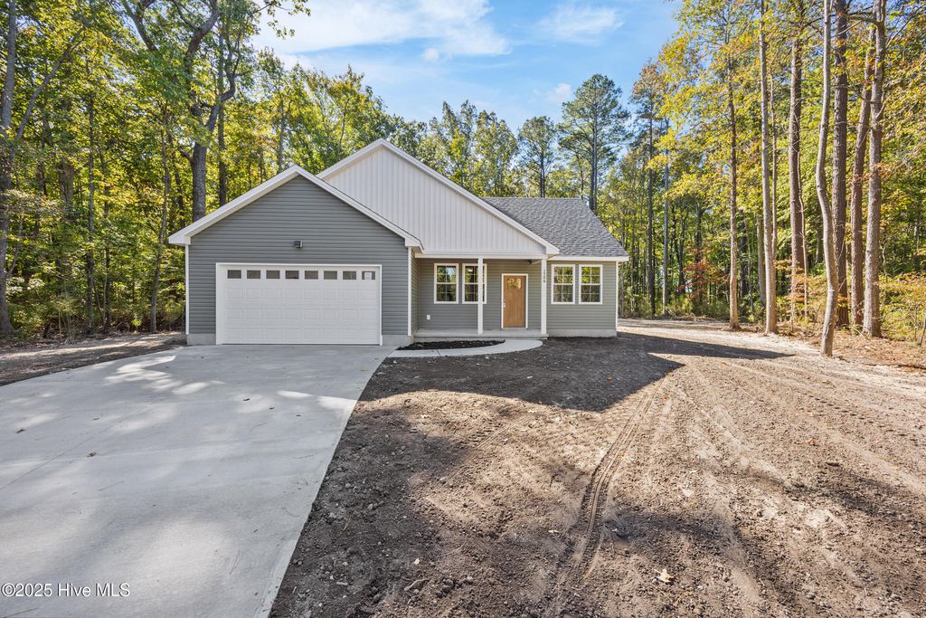 Photo of 1506 Owens Drive, Elizabeth City, NC 27909 (MLS # 100538096)