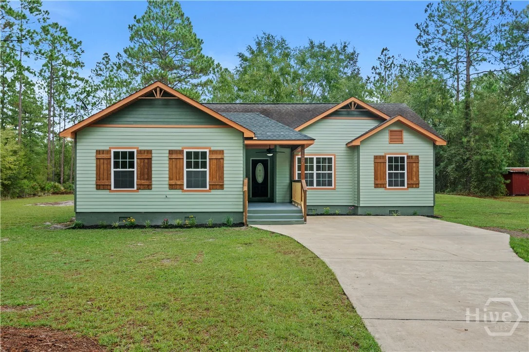 107 Nature Circle, Jesup, GA, 31545