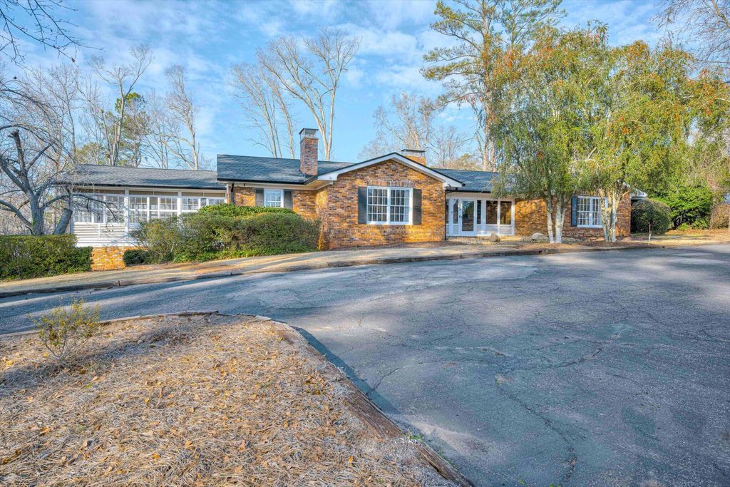 Photo of 289 Ashbrook Drive, Martinez, GA 30907 (MLS # 552714)